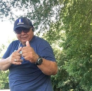 Meet your Posher, Edgar amilcar